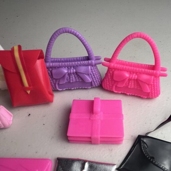 Barbie Accessory Purses Clutch Wallet Over Shoulder Bags Silver Gold Lot of 14 - Picture 5 of 7
